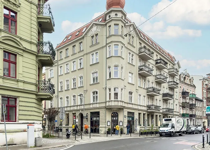 아파트 Kwiatowa Modern In The Center Of By Renters