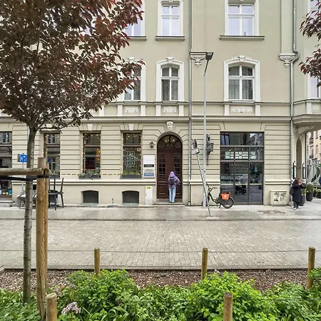 Kwiatowa Modern In The Center Of By Renters Apartament *